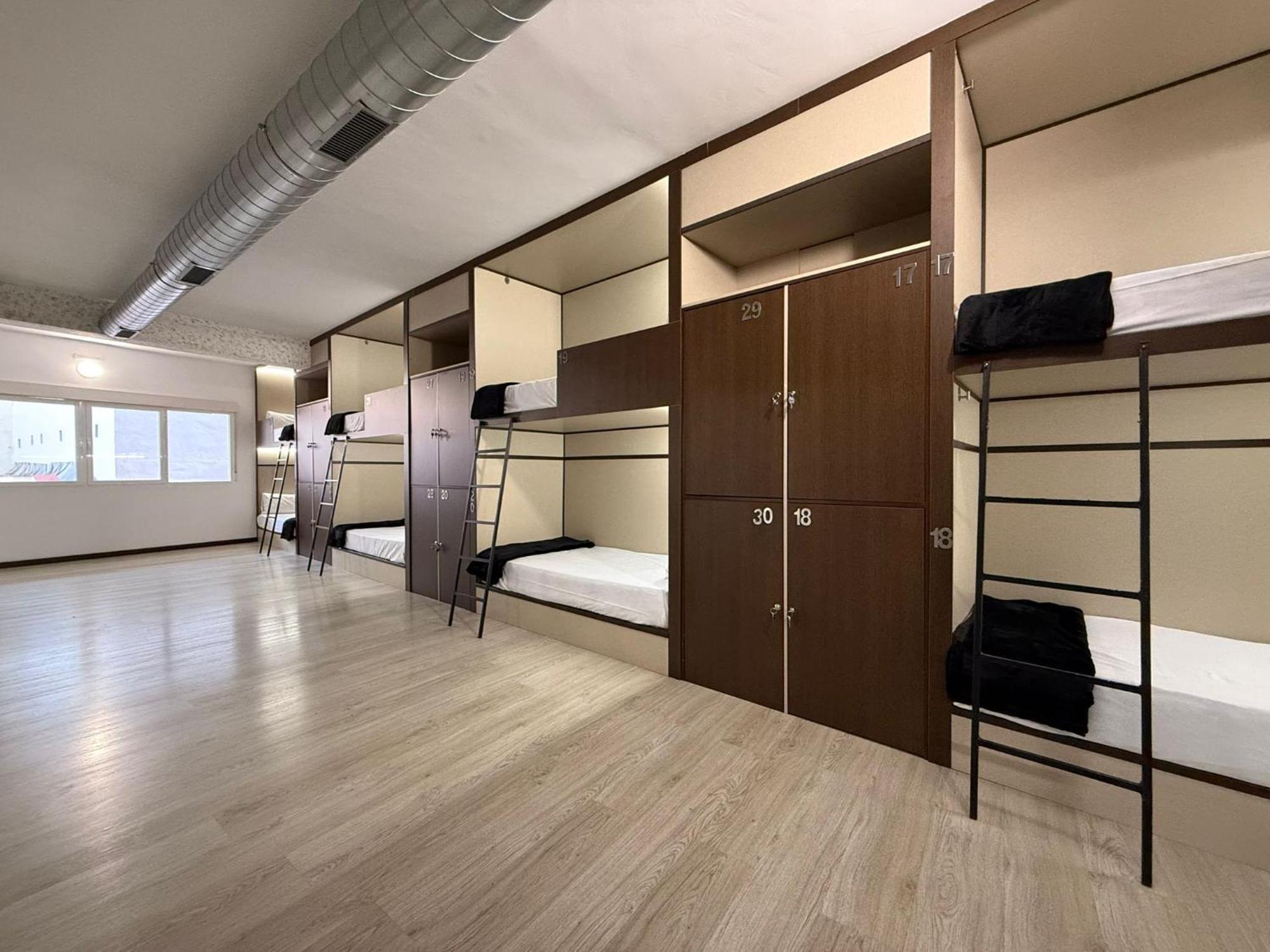 Hostel Tkh-Rooms Mate 마드리드 외부 사진