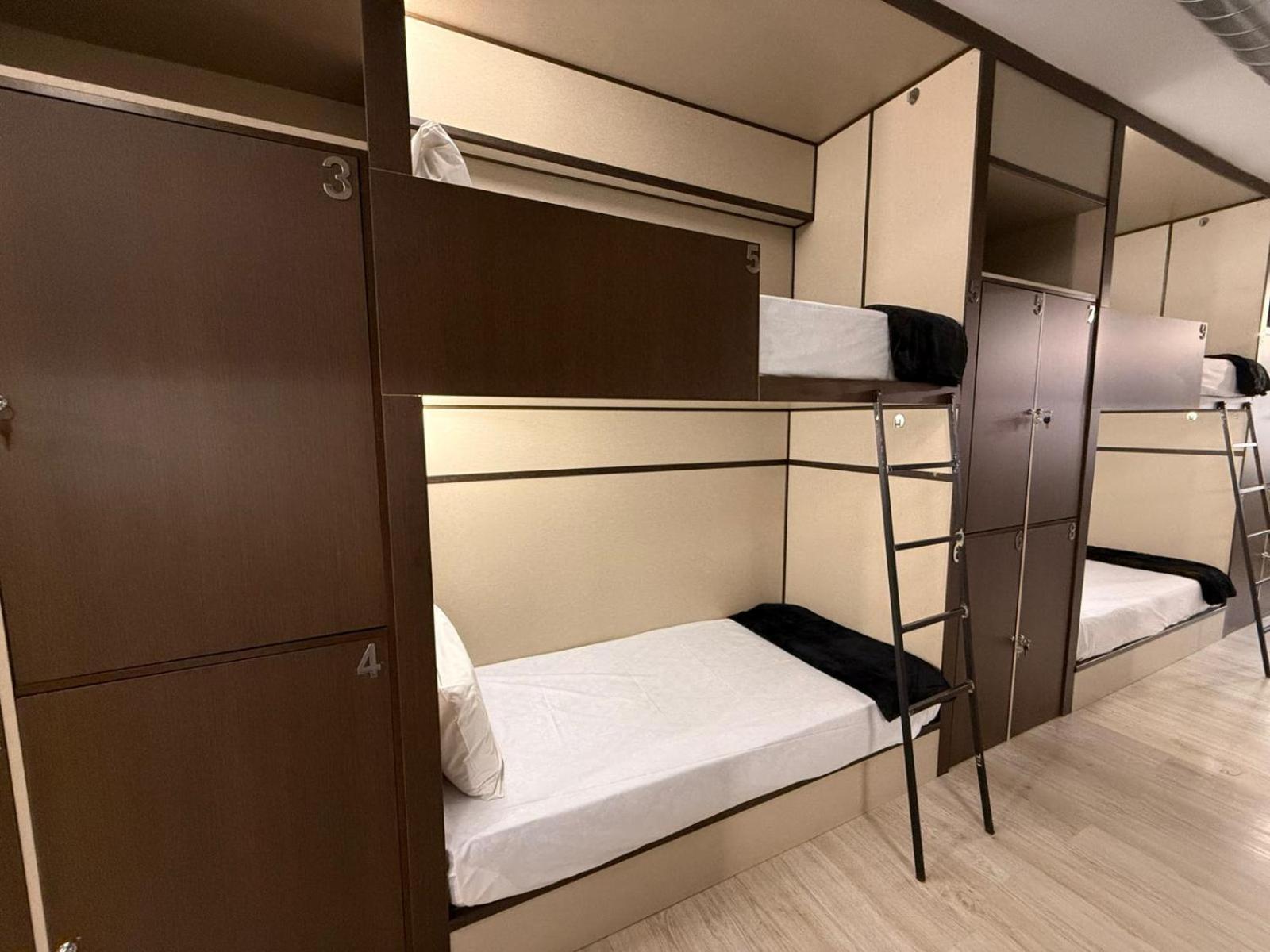 Hostel Tkh-Rooms Mate 마드리드 외부 사진