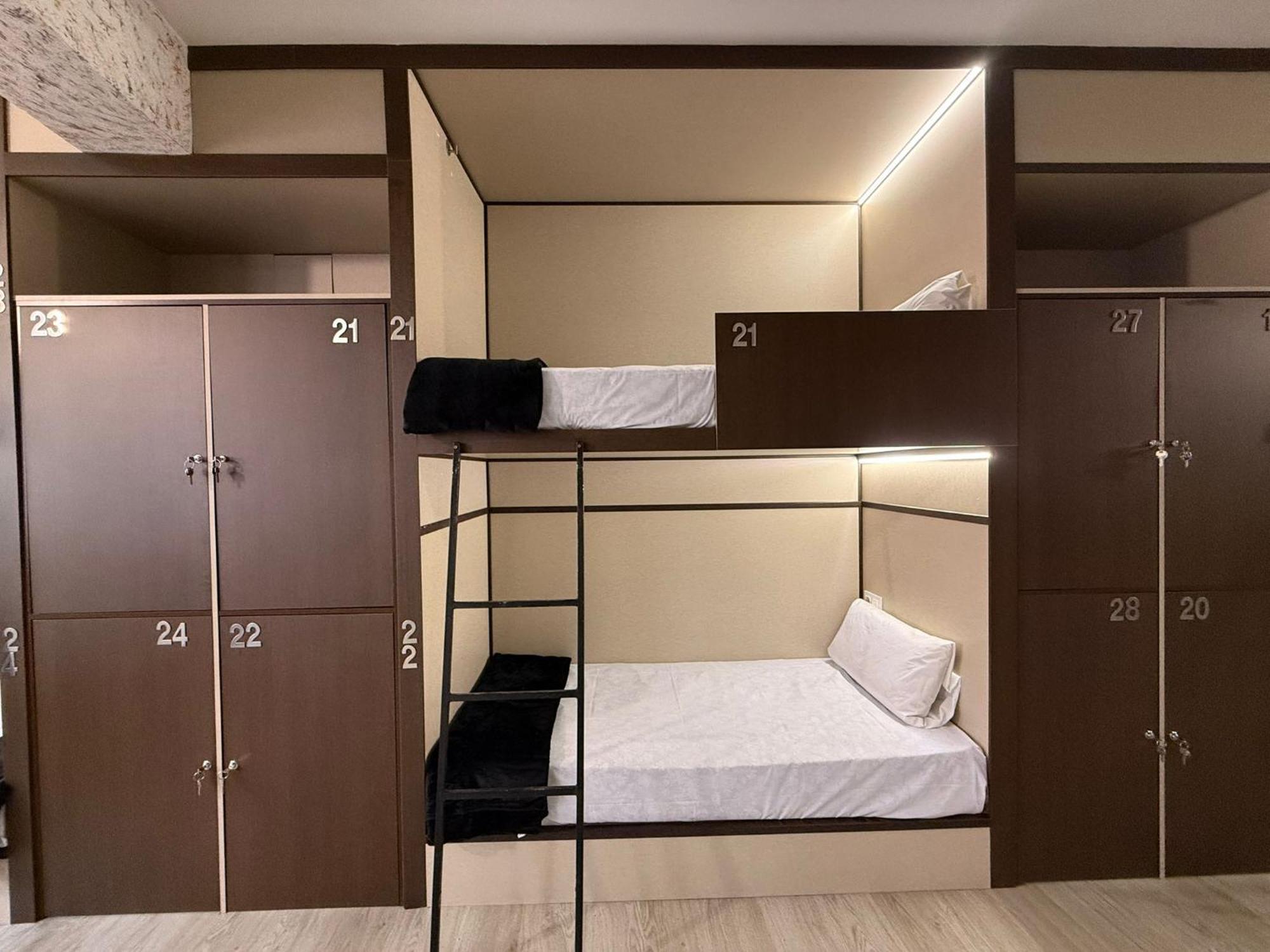 Hostel Tkh-Rooms Mate 마드리드 외부 사진