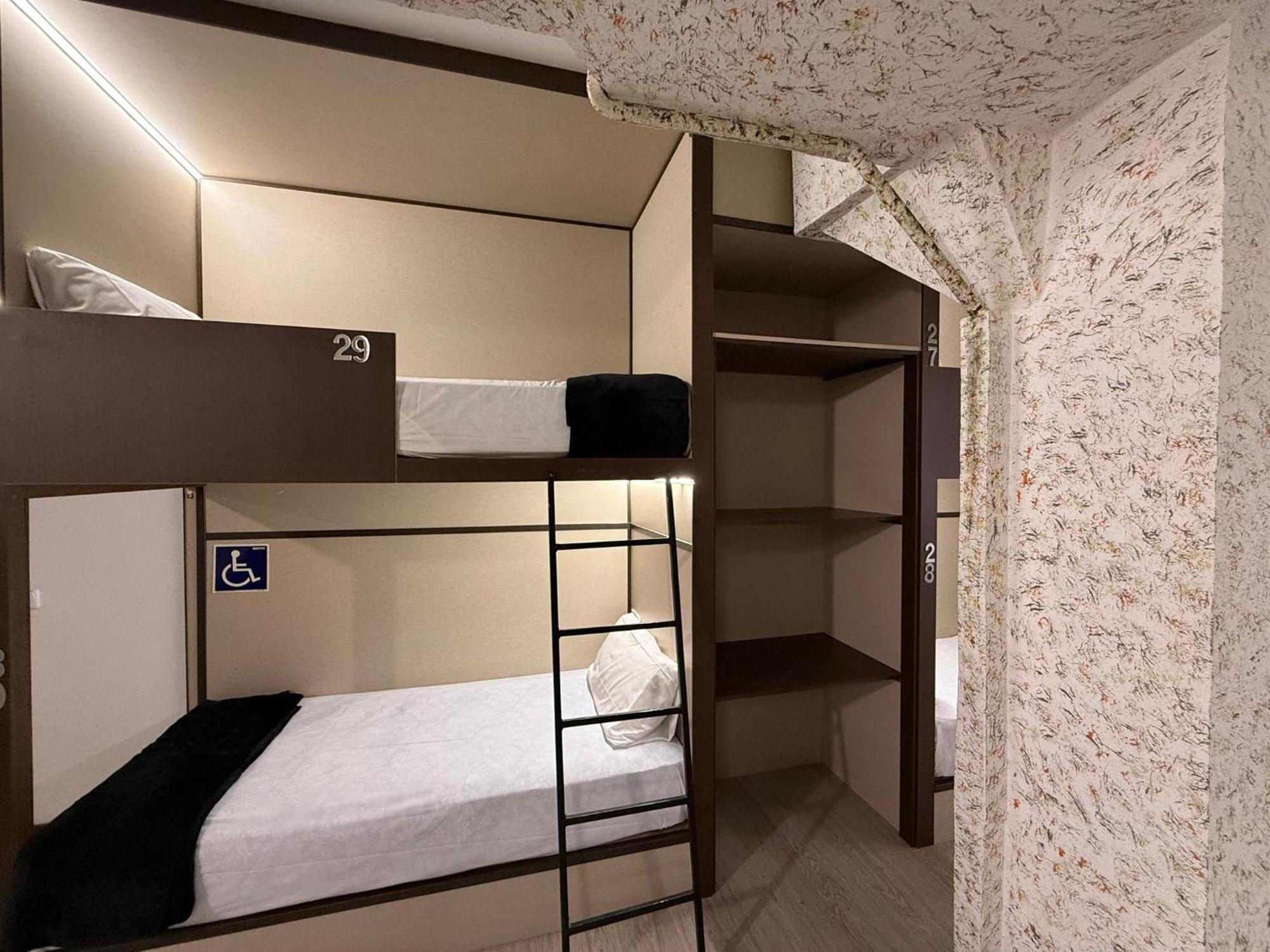 Hostel Tkh-Rooms Mate 마드리드 외부 사진