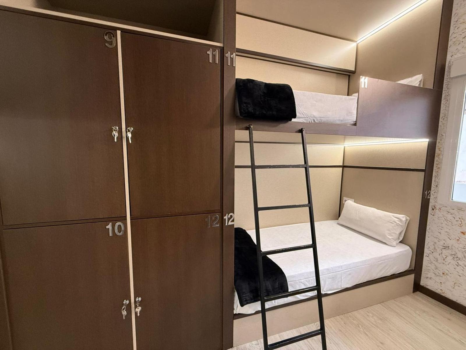 Hostel Tkh-Rooms Mate 마드리드 외부 사진